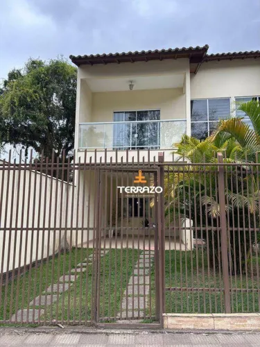 Casa com 3 dormitórios à venda, 164 m² por R$ 700.000,00 - Centro - Rio Claro/RJ