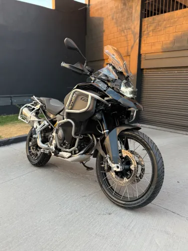 BMW F 900 GS Adventure 2024/2025 - Único Dono