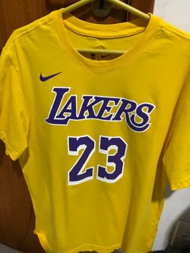 Camiseta Nike Lakers Lebron James tamanho G