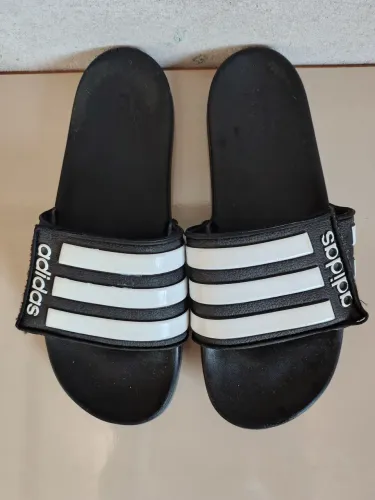 Chinelo Adidas 