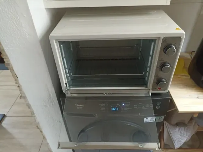 Forno Elétrico de Bancada Mondial Multifuncional 52L Branco e Prata Grand Family II FRN-52