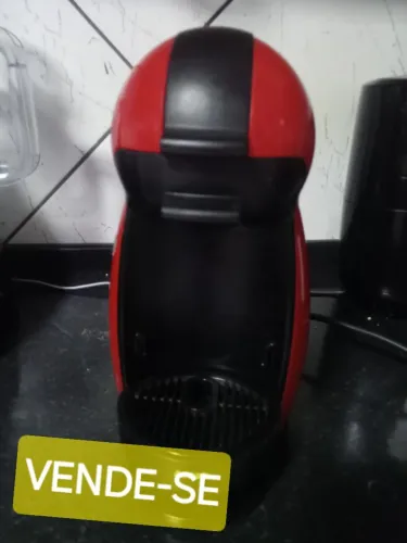 Cafeteira Dolce gusto da Arno