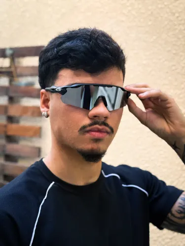 Oakley Radar EV