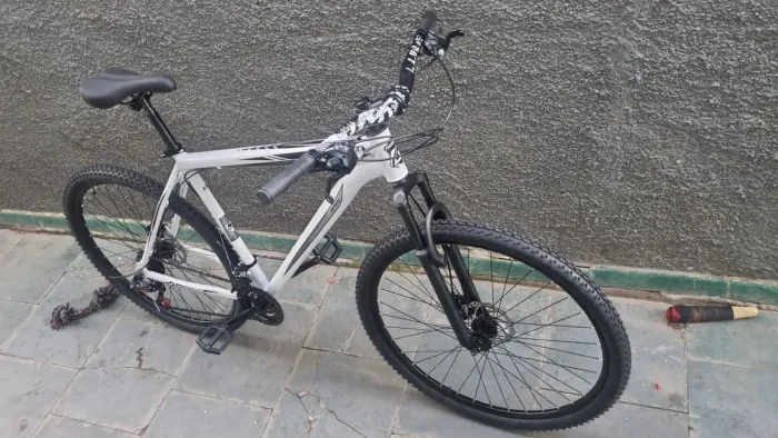 Bicicleta nova