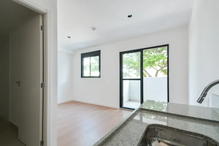 Studio para venda em Moema com 1 quarto, 27m²