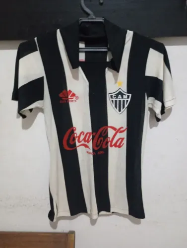 Camisa do galo da época de 1987 a 1994, patrocínio pela coca-cola, Retro