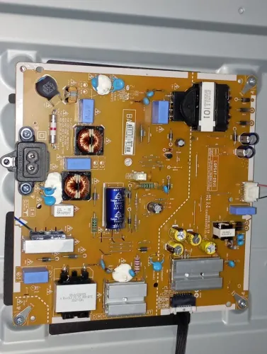 Placa fonte da tv LG 50 4K