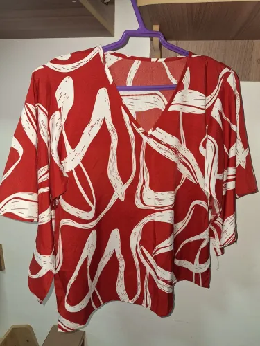 Roupa feminina - veste P/M (36 a 38)
