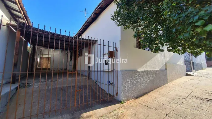 Casa para aluguel, 1 quarto, 1 vaga, Vila Rezende - Piracicaba/SP