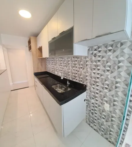 Apartamento para aluguel com 68 metros quadrados com 2 quartos em Aclimação - São Paulo -