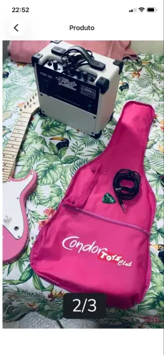 Guitarra elétrica com amplificador