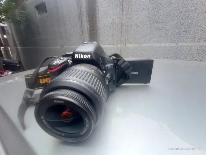 Nikon D5100 e D3100