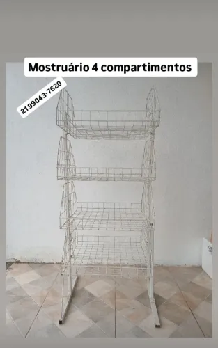 Mostruário 4 compartimentos