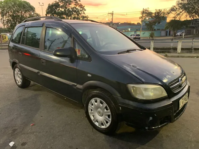 Chevrolet Zafira Expres. 2.0 MPFI Flexpower 5P AUT 2011