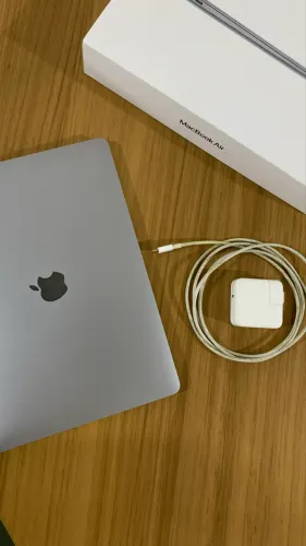 MacBook Air 2021 Intel - 8GRAM/512G