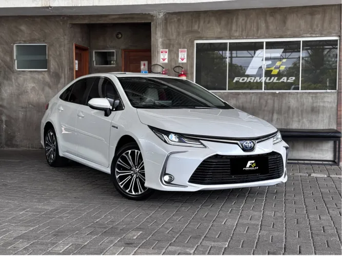 Toyota Corolla Altis Prem. Hybrid 1.8 Flex AUT 2022