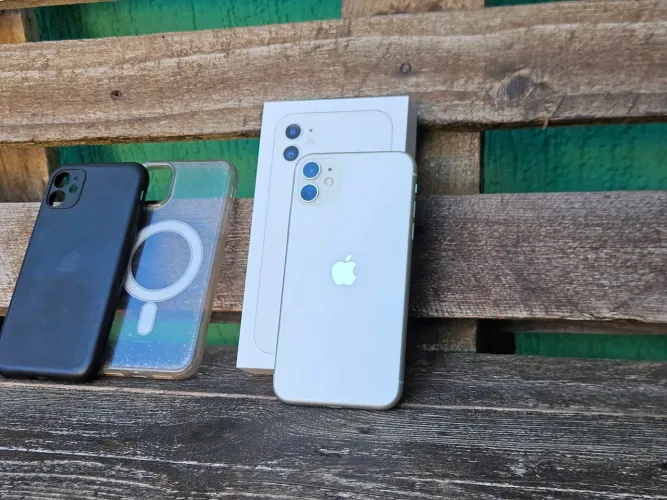 iPhone 11 64gb com Caixa