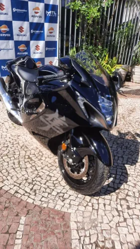 Suzuki GSX- 1300 R Hayabusa 25/26 1800km oportunidade