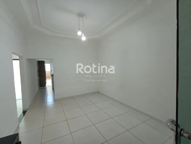 Casa à venda, 3 quartos, Planalto - Uberlândia/MG - Rotina Imobiliária