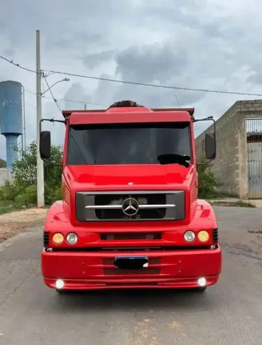 Mercedes-Benz 1620 2000 (entrada R$15.000)