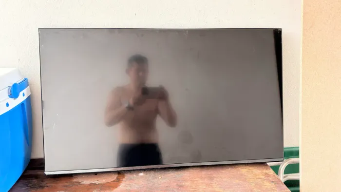 TV para retirada de peças 