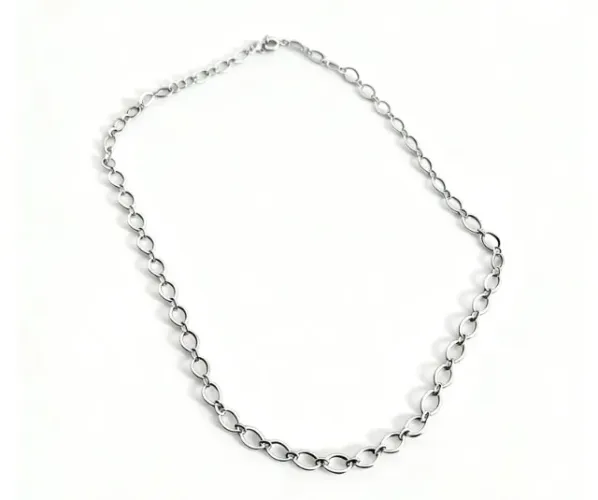 Colar Longo Elo Oval - Luxo e Modernidade