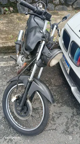 Moto a venda leilao