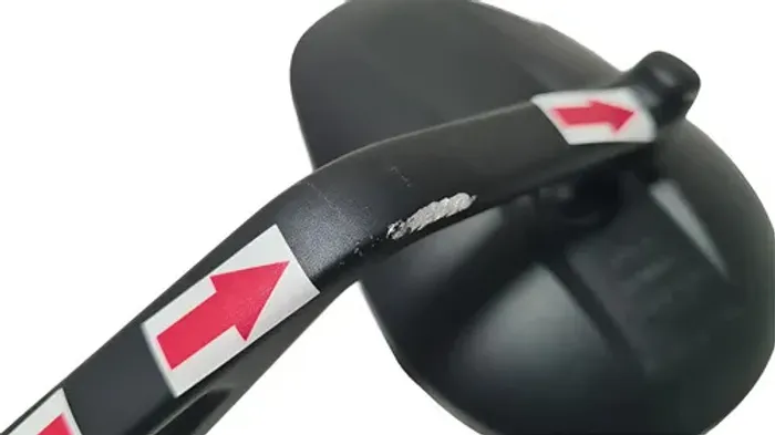 Retrovisor Guidão Triumph Street 765 21/26 Detalhes 62137