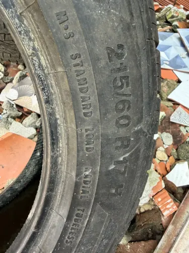 Pneu 215/60/R17 H