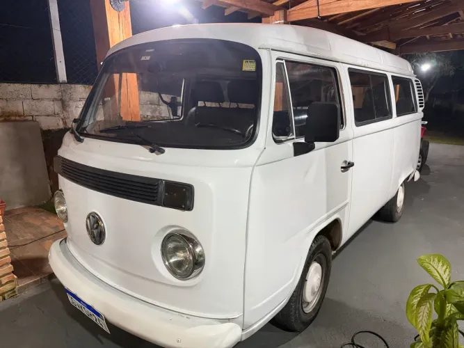 Volkswagen Kombi Standard/ Luxo/ Serie Prata 2001