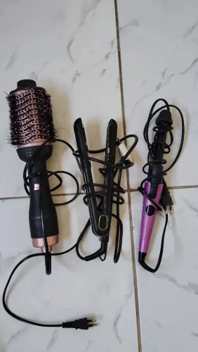 Escova secadora ,babyliss, chapinha