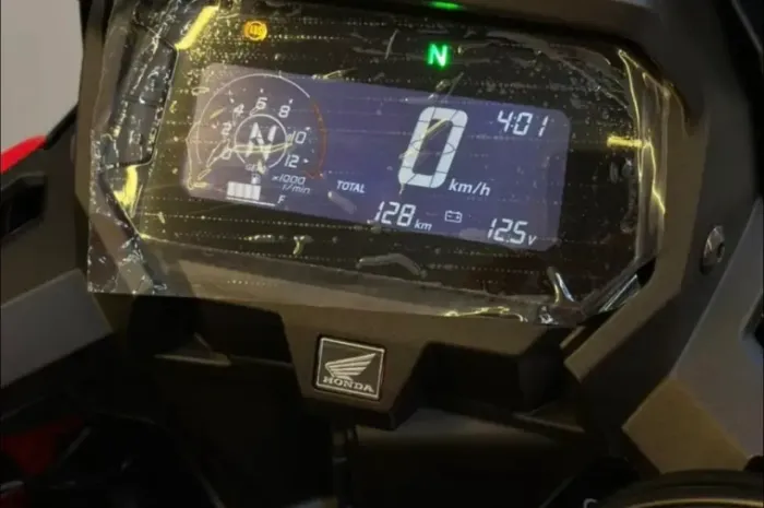 VENDO SAHARA NOVA COM GARANTIA