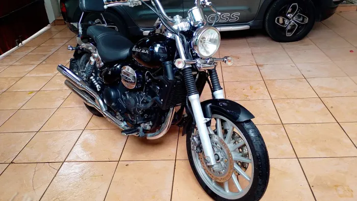 Dafra Horizon 250