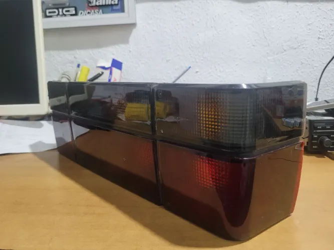 Lanterna traseira VW GOL 87/94