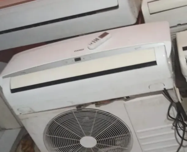 PARA VENDER LOGO SPLIT CÔNSUL INVERTER 12 MIL BTUS JA HIGIENIZADA COM GARANTIA DE 3 MÊS!!