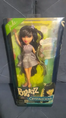 Boneca Bratz Jade Crystalicious 