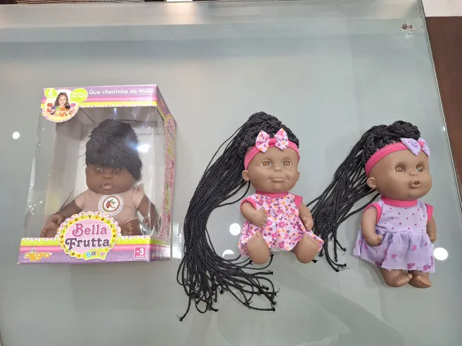 Bonecas com cabelo trançado (3 un)
