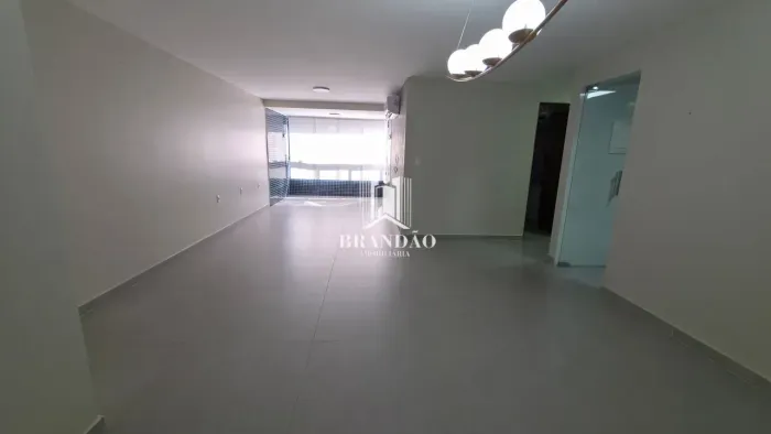 Apartamento 3 Quartos (1 Suíte) Edifício Valentina Camelo, Ponta Verde, Maceió