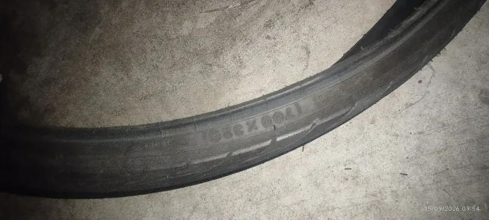 Par de pneus 700x23 speed ou aro 29 novos
