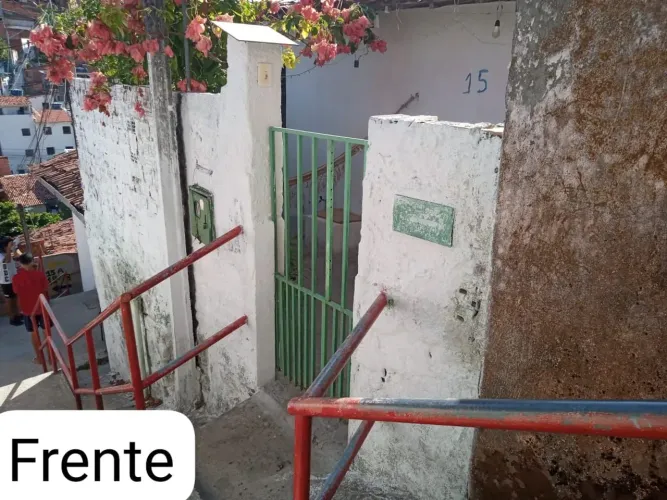 Casa grande pra vender no Jacintinho 