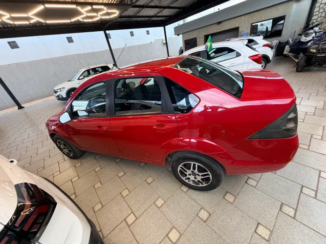 Ford Fiesta Sed. 1.6 8V Flex 4P 2013