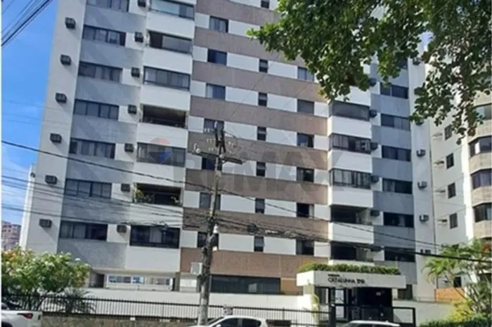 Apartamento - Para Venda - Bairro Caminho das Árvores .