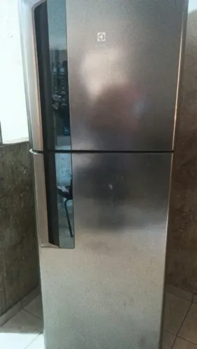 Geladeira Electrolux frostfree 450ltr