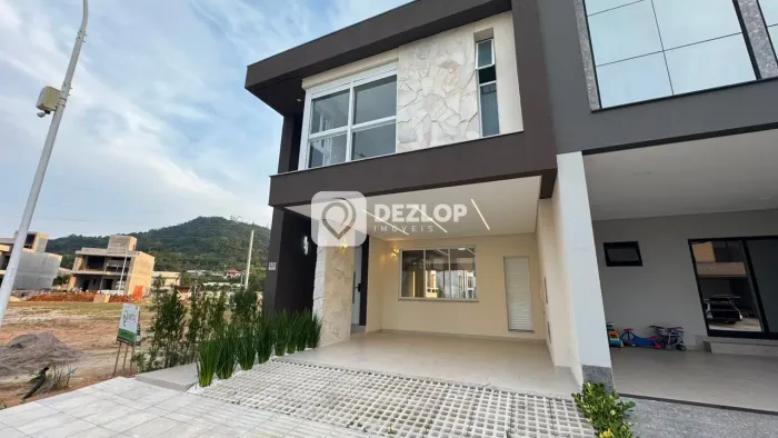 Casa à venda em Deltaville, Biguaçu - SC