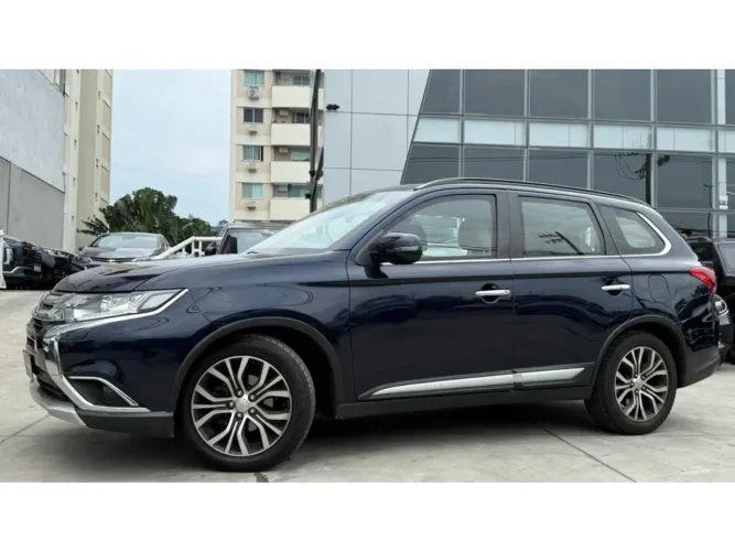 Mitsubishi Outlander 2.2 165cv Diesel Aut. 2016