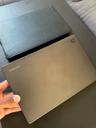 Vendo Tablet Samsung Galaxy A8 64gb WiFi