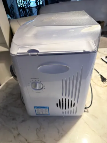 Purificador de água Latina 220V