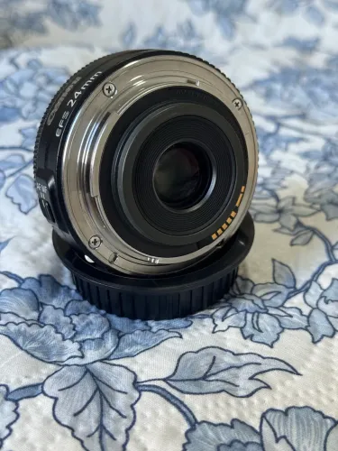 24mm f2.8 canon