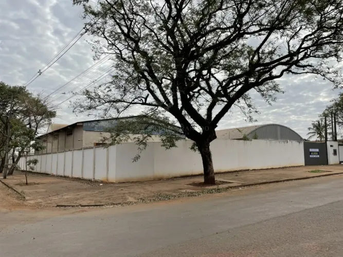 Barracão comercial - Parque Industrial