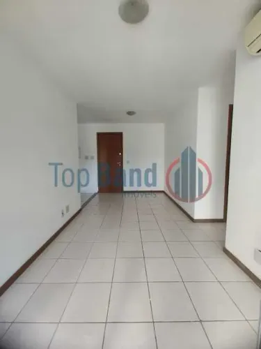 Apartamento : Padrão / Residencial / Curicica